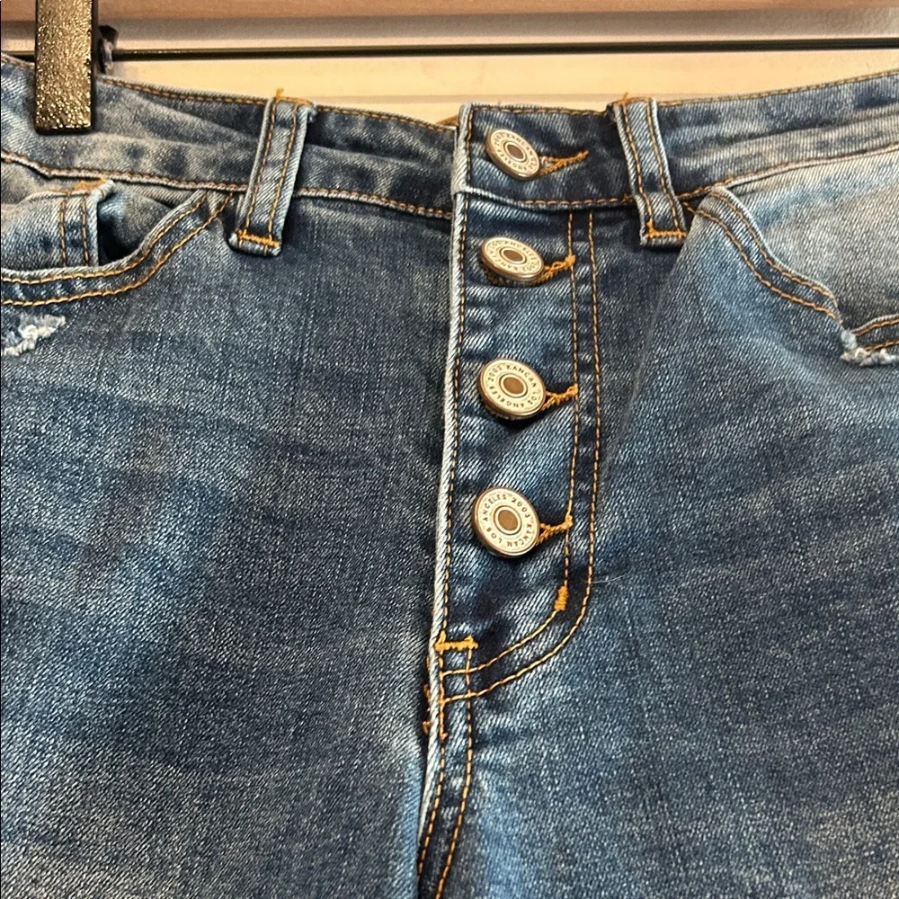 Kan Can Distressed Button fly skinny jeans Size 27 EUC - Picture 5 of 9